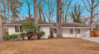 1119 Oakdale Dr SE